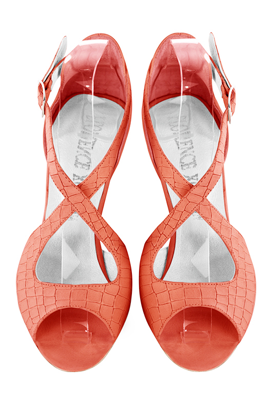 Coral orange women's closed back sandals, with crossed straps. Round toe. Low comma heels. Top view - Florence KOOIJMAN